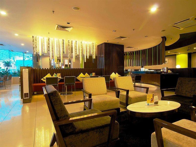 Swiss-Garden Hotel Bukit Bintang Куала Лумпур Екстериор снимка